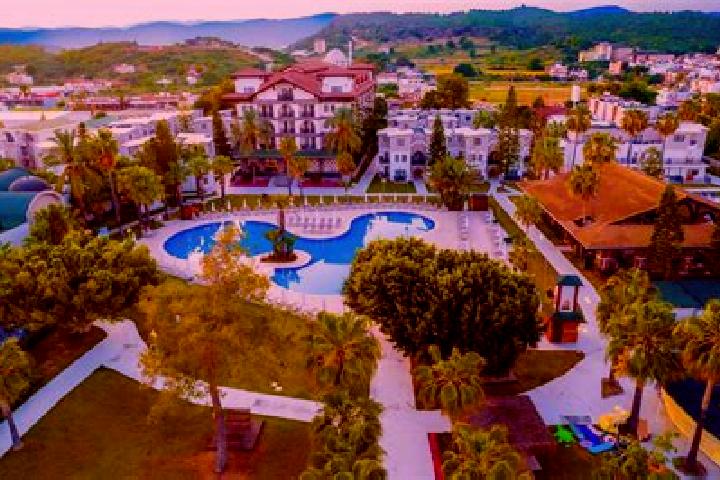 Sadie, 20 — Escort in Cenger, Turkey