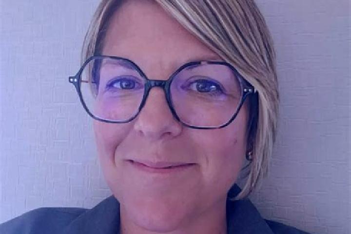Sadie, 20 — Escort in Fontenay-les-Briis, France