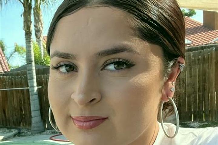Sadie, 20 — Escort in Murillo Colonia, United States