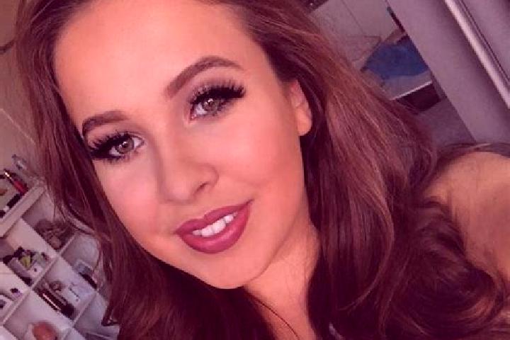 Sadie, 21, a dark blonde dark-eyed slavic companion based in Sida. Offering Striptease, Prostate Massage, Dinner Date, Deep French Kissing. Available for inc...