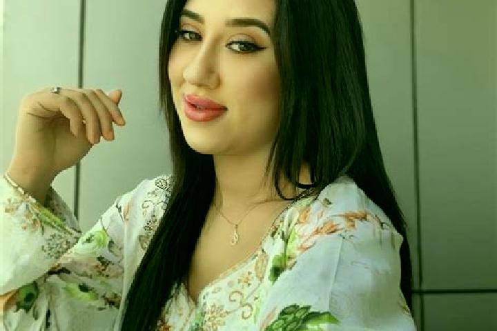 Sadie, 21 — Escort in Gourrama, Morocco
