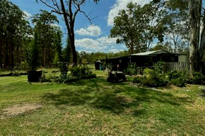 Sadie, 21 — Escort in Wattle Camp, Australia