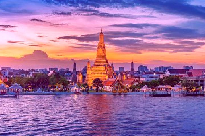 Sadie, 21 — Escort in Yaha, Thailand