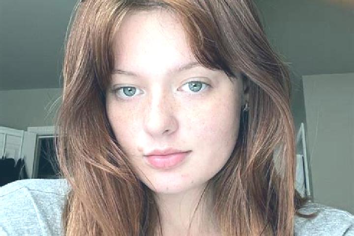 Sadie, 22, a auburn amber-eyed european companion based in Multisilta. Offering 69, Roleplay, OWO. Available for incall and outcall, day and evening dates.