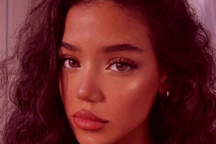 Sadie, 22, a black brown-eyed ebony companion based in Satigny. Offering Duos, Roleplay, Girlfriend Experience. Available for incall and outcall, day and eve...