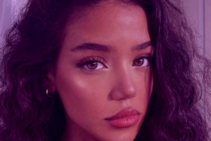 Sadie, 22, a black brown-eyed slavic companion based in Kaptol. Offering Couples, Party Girl. Available for incall and outcall, overnight bookings available.