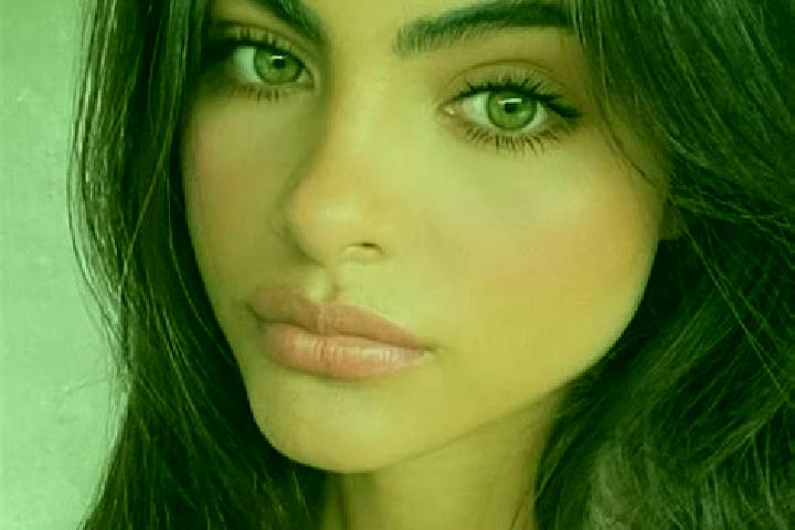 Sadie, 22, a brunette dark-eyed middle eastern companion based in Skopin. Offering Couples, Striptease, Deep French Kissing, Fetish, Girlfriend Experience. A...