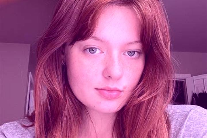 Sadie, 22, a red green-eyed caucasian companion based in Premolo. Offering Girlfriend Experience, CIM, Dinner Date. Available for incall and outcall, overnig...