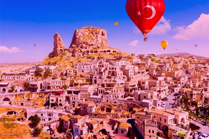 Sadie, 22 — Escort in Asagi Karafakili, Turkey