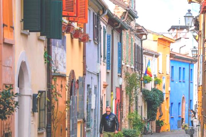 Sadie, 22 — Escort in Borgo, France