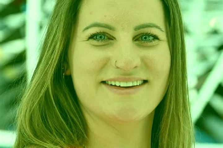 Sadie, 22 — Escort in Lohe-Fohrden, Germany