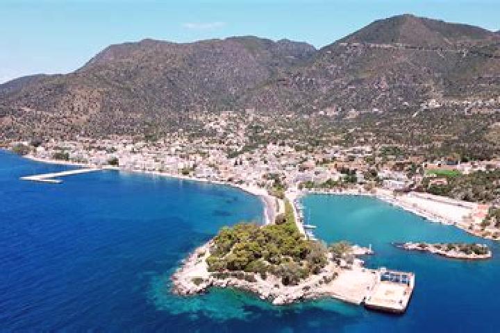 Sadie, 22 — Escort in Methana, Greece