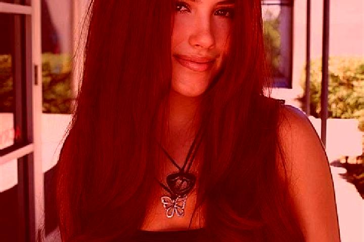 Sadie, 23, a auburn dark-eyed caribbean companion based in Kampong Trabaek. Offering Tantra, Erotic Massage, Overnight, Dinner Date. Available for incall and...