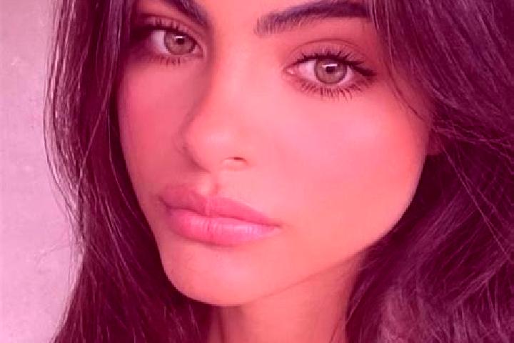 Sadie, 23, a dark blonde green-eyed middle eastern companion based in Panayia. Offering Girlfriend Experience, CIM, Deep French Kissing, OWO. Available for i...