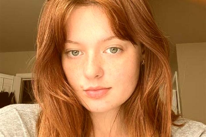 Sadie, 23, a red grey-eyed slavic companion based in Tiruvengadam. Offering Couples, GFE, Tantra. Available for incall and outcall, overnight bookings availa...