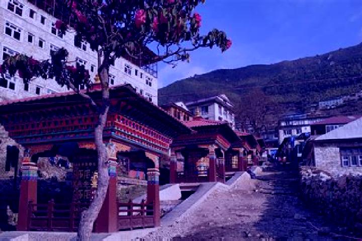 Sadie, 23 — Escort in Namche Bazaar, Nepal