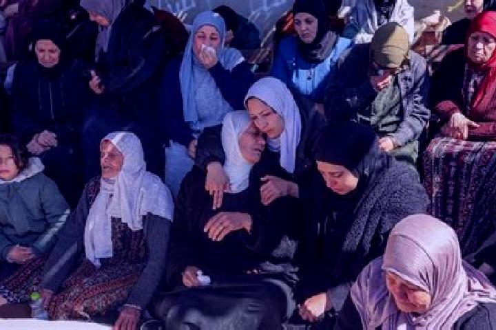 Sadie, 23 — Escort in Qaryut, Palestine