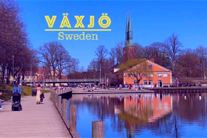 Sadie, 23 — Escort in Vaexjoe, Sweden