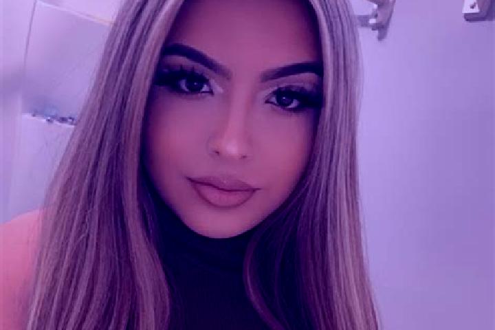 Sadie, 24, a blonde brown-eyed latina companion based in Piscoiu. Offering Domination, Fetish, BDSM. Available for incall and outcall, overnight bookings ava...