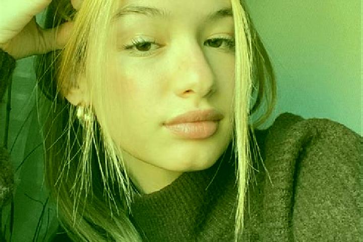 Sadie, 24, a blonde brown-eyed mediterranean companion based in Sauda. Offering Deep French Kissing, Party Girl, CIM. Available for incall and outcall, day a...