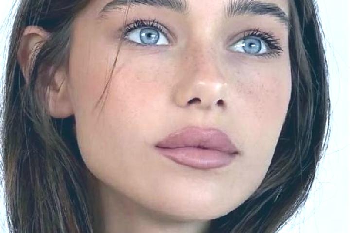 Sadie, 24, a brunette brown-eyed middle eastern companion based in Veessen. Offering Travel Companion, Massage, Dinner Date. Available for incall and outcall...