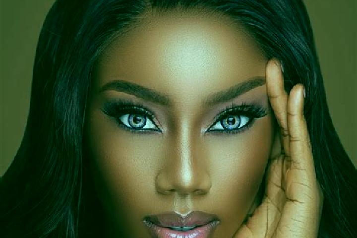 Sadie, 24, a chestnut blue-eyed ebony companion based in Bobangui. Offering Massage, Duos, CIM, OWO, Fetish. Available for incall and outcall, day and evenin...