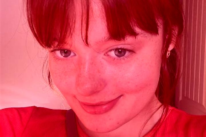 Sadie, 24, a red green-eyed caucasian companion based in Lisovi Hrynivtsi. Offering BDSM, Travel Companion, Couples, Tantra, OWO. Available for incall and ou...
