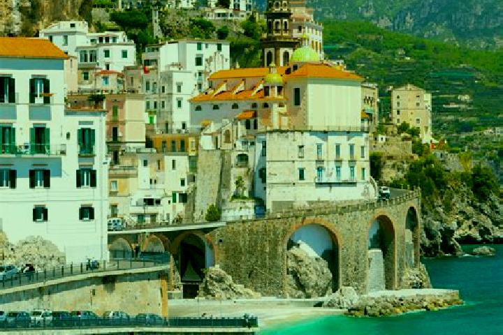 Sadie, 24 — Escort in Bondione, Italy