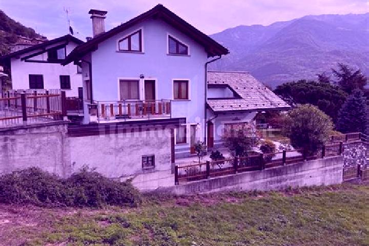Sadie, 24 — Escort in Castione Andevenno, Italy