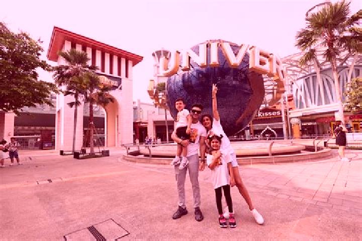 Sadie, 24 — Escort in Dover, Singapore
