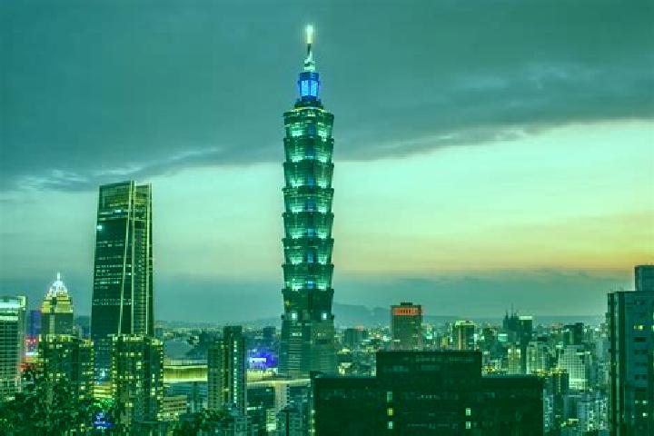 Sadie, 24 — Escort in Ershui, Taiwan