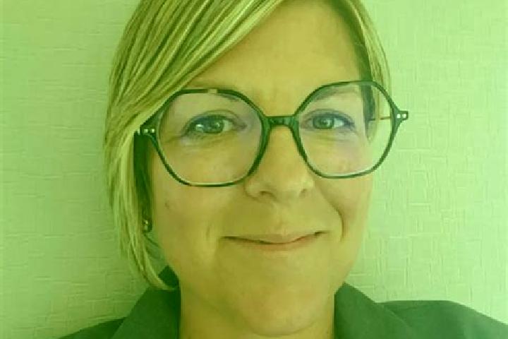 Sadie, 24 — Escort in Fontenay-les-Briis, France