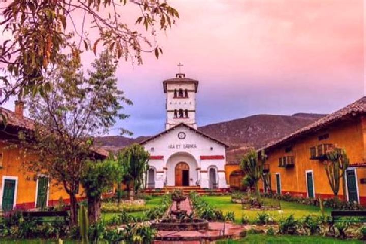 Sadie, 24 — Escort in La Colpa, Peru