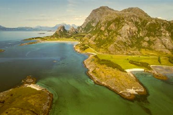 Sadie, 24 — Escort in Nesna, Norway