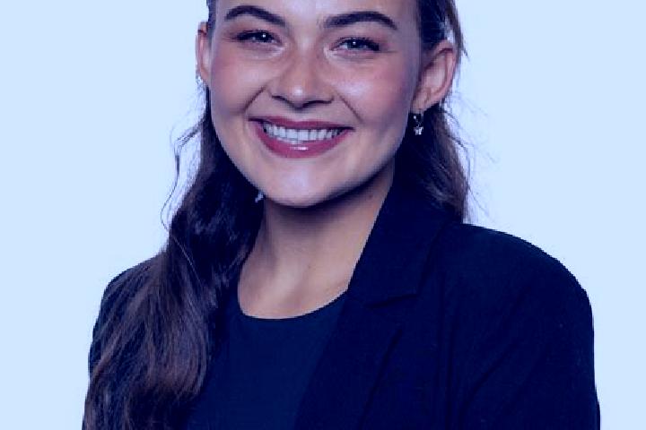 Sadie, 24 — Escort in Rutherford, Canada