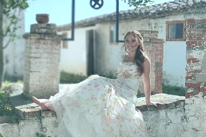 Sadie, 24 — Escort in Siapiccia, Italy