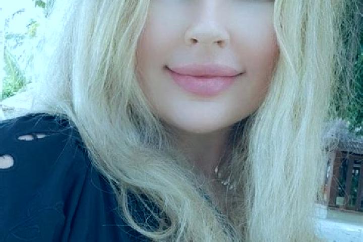 Sadie, 25, a auburn amber-eyed caribbean companion based in El Sabino. Offering Tantra, GFE, BDSM, Overnight. Available for incall and outcall, day and eveni...