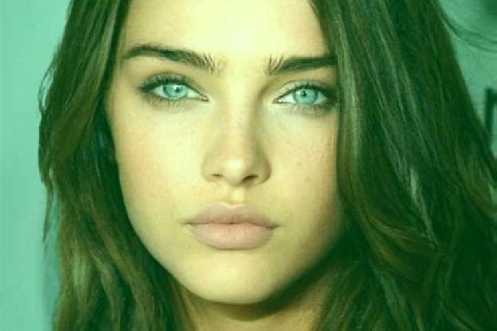 Sadie, 25, a chestnut dark-eyed slavic companion based in Cabo Rojo. Offering A-Level, Erotic Massage, Dinner Date, Couples. Available for incall and outcall...
