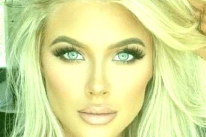 Sadie, 25, a platinum blonde dark-eyed latina companion based in Skepplanda. Offering Massage, Roleplay, Overnight, Party Girl. Available for incall and outc...