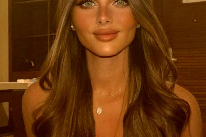 Sadie, 26, a brunette dark-eyed middle eastern companion based in South Dunedin. Offering Dinner Date, Girlfriend Experience, Travel Companion, A-Level. Avai...