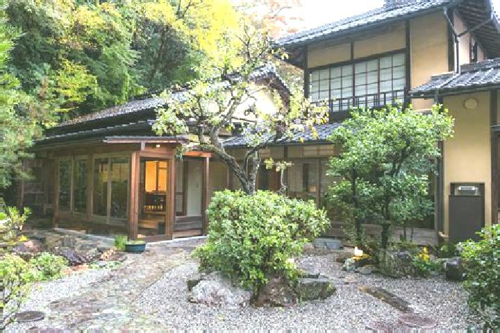 Sadie, 26 — Escort in Uozu, Japan