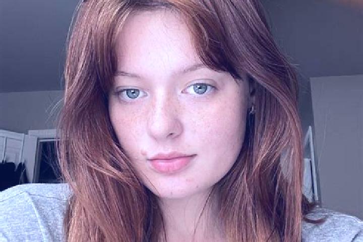 Sadie, 27, a auburn amber-eyed ebony companion based in Grytviken. Offering GFE, Erotic Massage. Available for incall and outcall, overnight bookings available.
