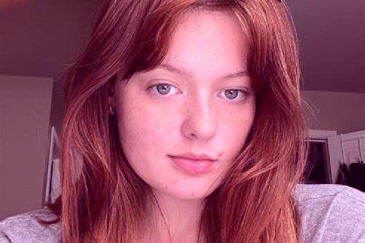 Sadie, 27, a auburn amber-eyed indian companion based in Libechov. Offering Girlfriend Experience, Domination, Dinner Date. Available for incall and outcall,...