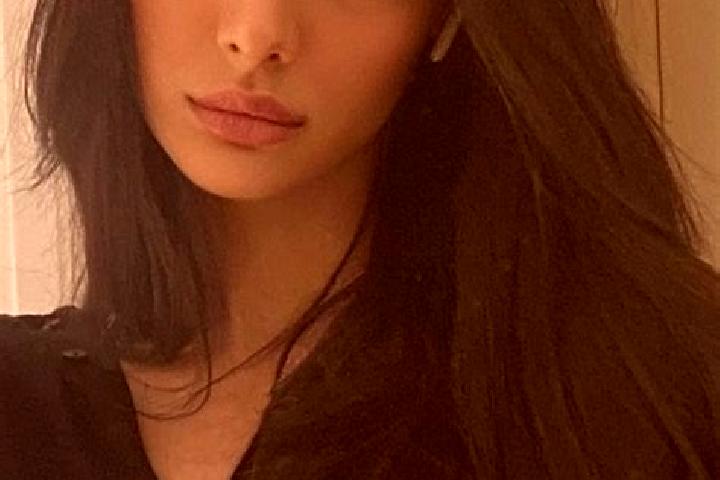 Sadie, 27, a black dark-eyed middle eastern companion based in Sindgi. Offering Couples, Girlfriend Experience, CIM, OWO. Available for incall and outcall, d...
