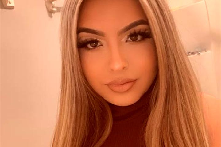 Sadie, 27, a blonde dark-eyed latina companion based in Beylerbeyi. Offering Striptease, Domination, Prostate Massage, Tantra, BDSM. Available for incall and...