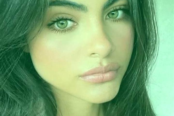 Sadie, 27, a brunette brown-eyed middle eastern companion based in Ujalpur. Offering Striptease, A-Level, Overnight. Available for incall and outcall, overni...