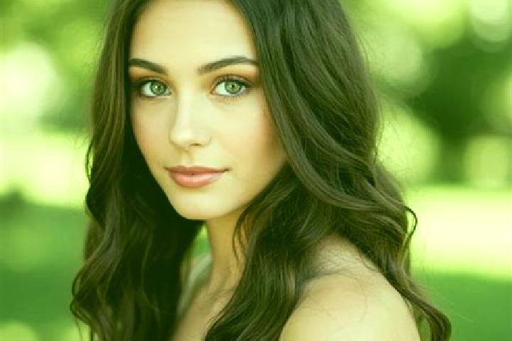 Sadie, 27, a brunette hazel-eyed mixed companion based in Rodos. Offering Couples, A-Level, 69. Available for incall and outcall, day and evening dates.