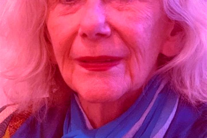 Sadie, 27, a red dark-eyed caucasian companion based in South Hills. Offering Travel Companion, OWO, Deep French Kissing, Overnight. Available for incall and...