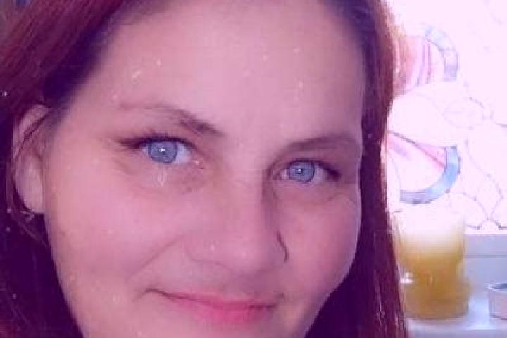 Sadie, 27, a red green-eyed mixed companion based in Rosishka. Offering 69, Travel Companion, Prostate Massage, Erotic Massage, OWO. Available for incall and...