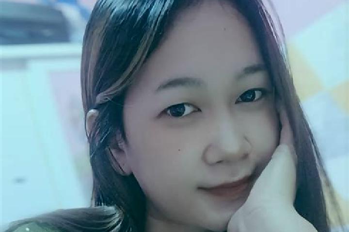 Sadie, 27 — Escort in Kutoarjo, Indonesia